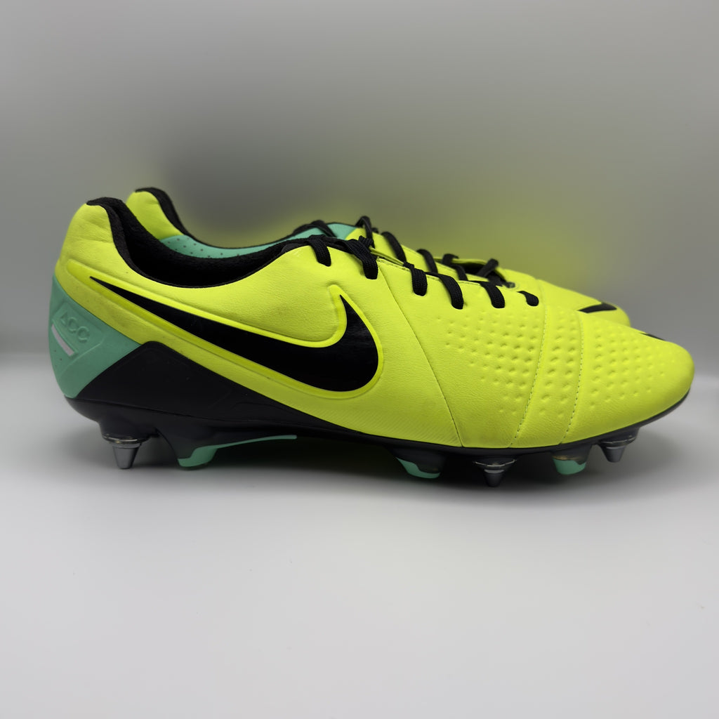 Nike CTR360 Maestri III Elite SG-Pro