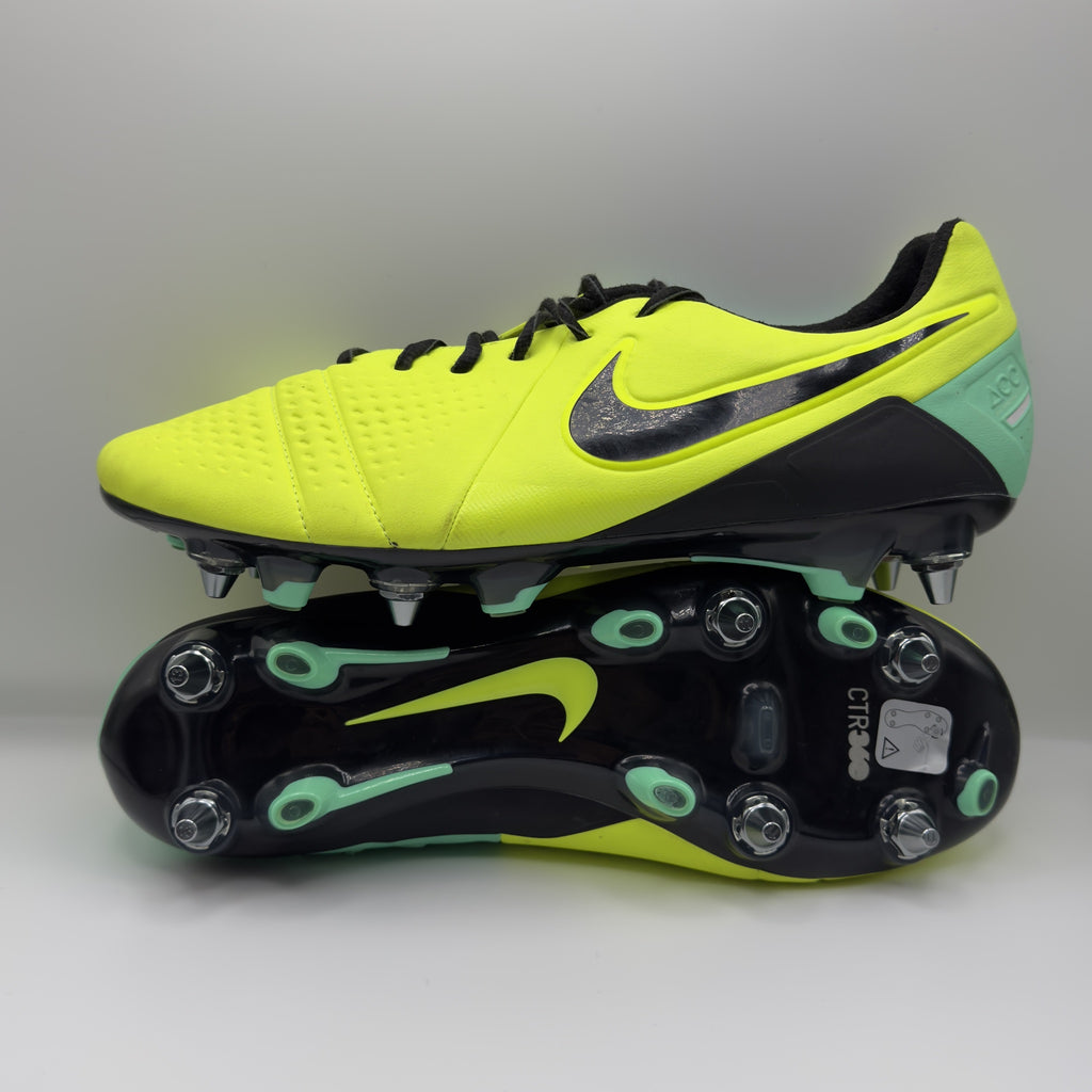 Nike CTR360 Maestri III Elite SG-Pro